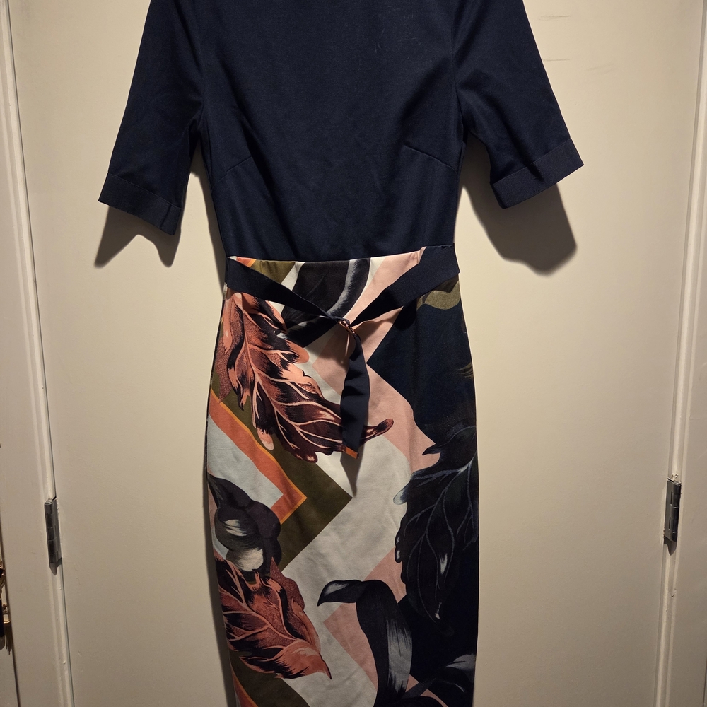 Elegant Ted Baker Navy and Floral Dress - Picture 5 of 9